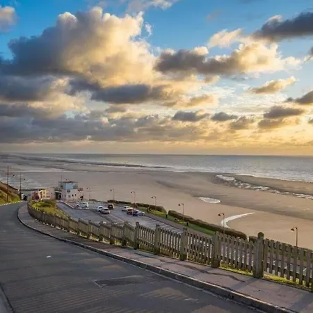 Сasa de vacaciones Maison Avec Jardin, Proche De La Plage N'3 Équihen-Plage